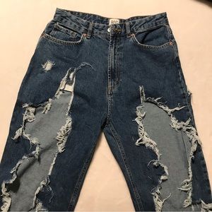 BDG by Urban Outfitters Mom High-Rise Jeans